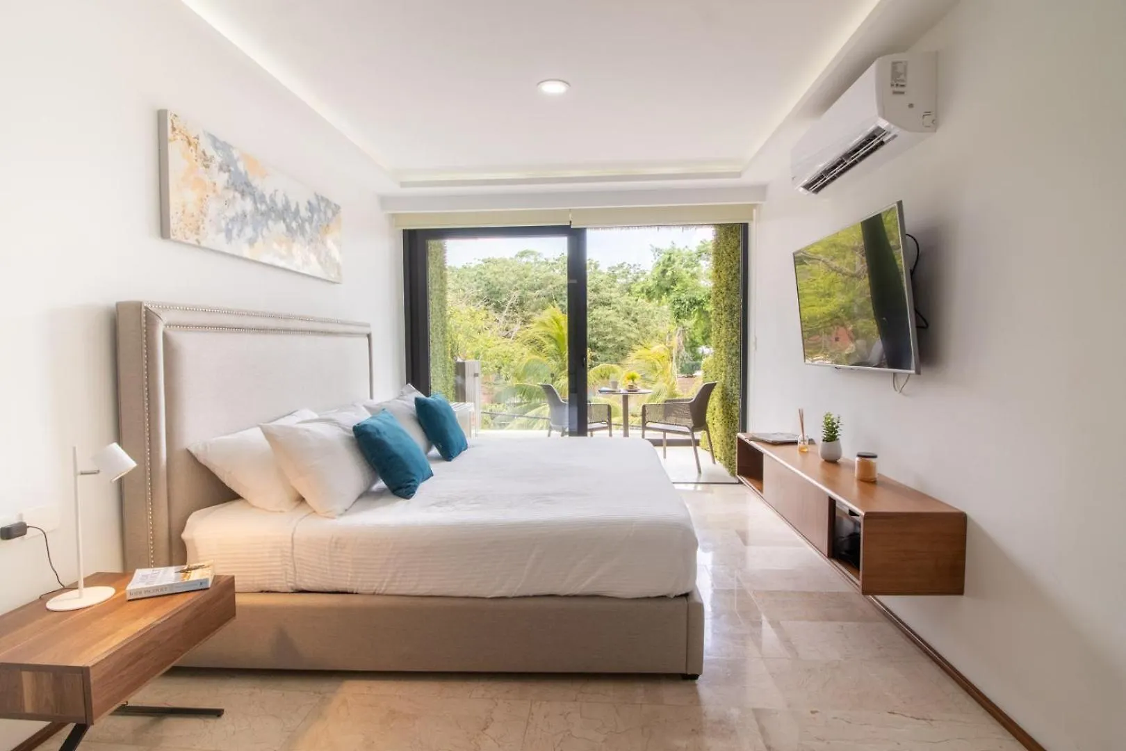 Apartment One Paralia Playa del Carmen