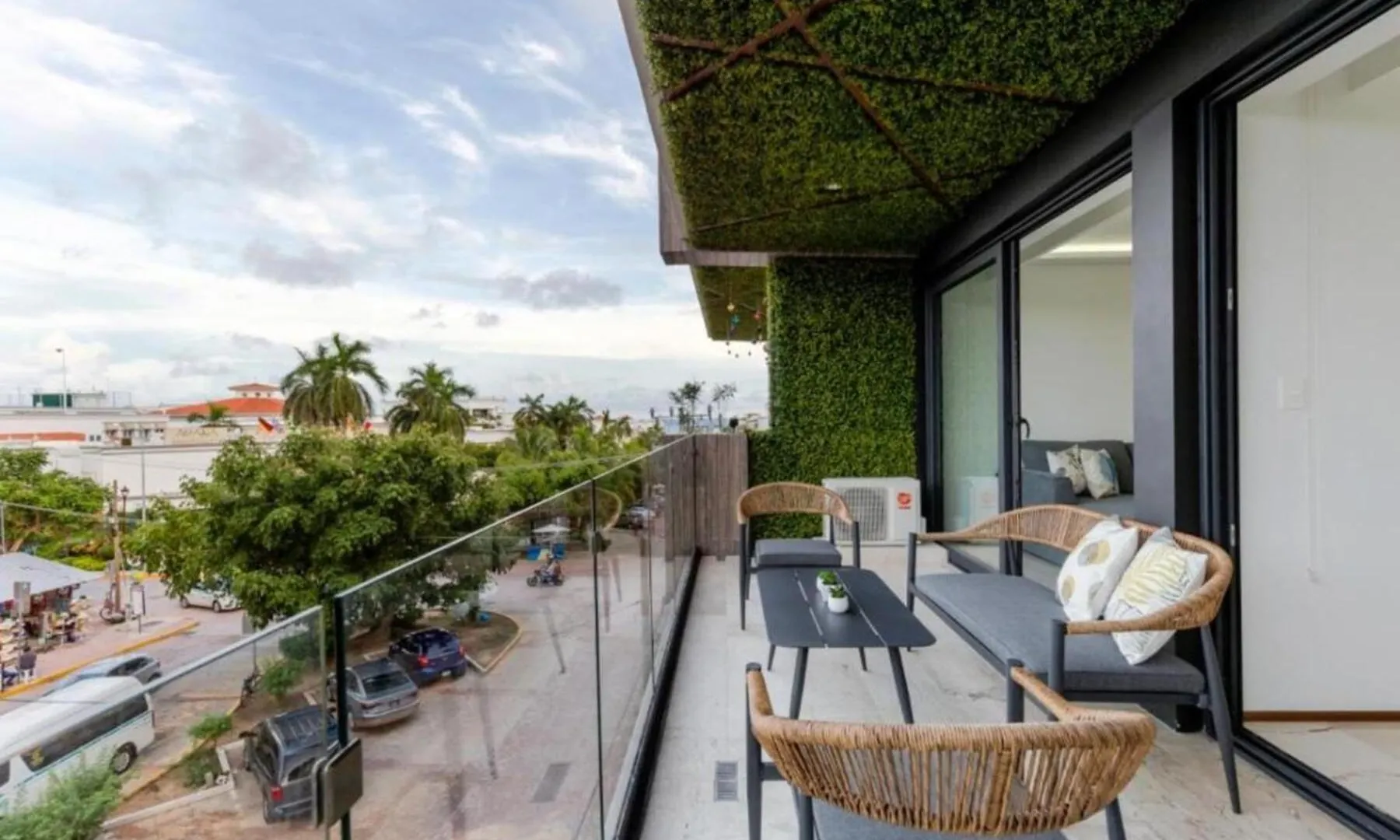 One Paralia Playa del Carmen Apartment